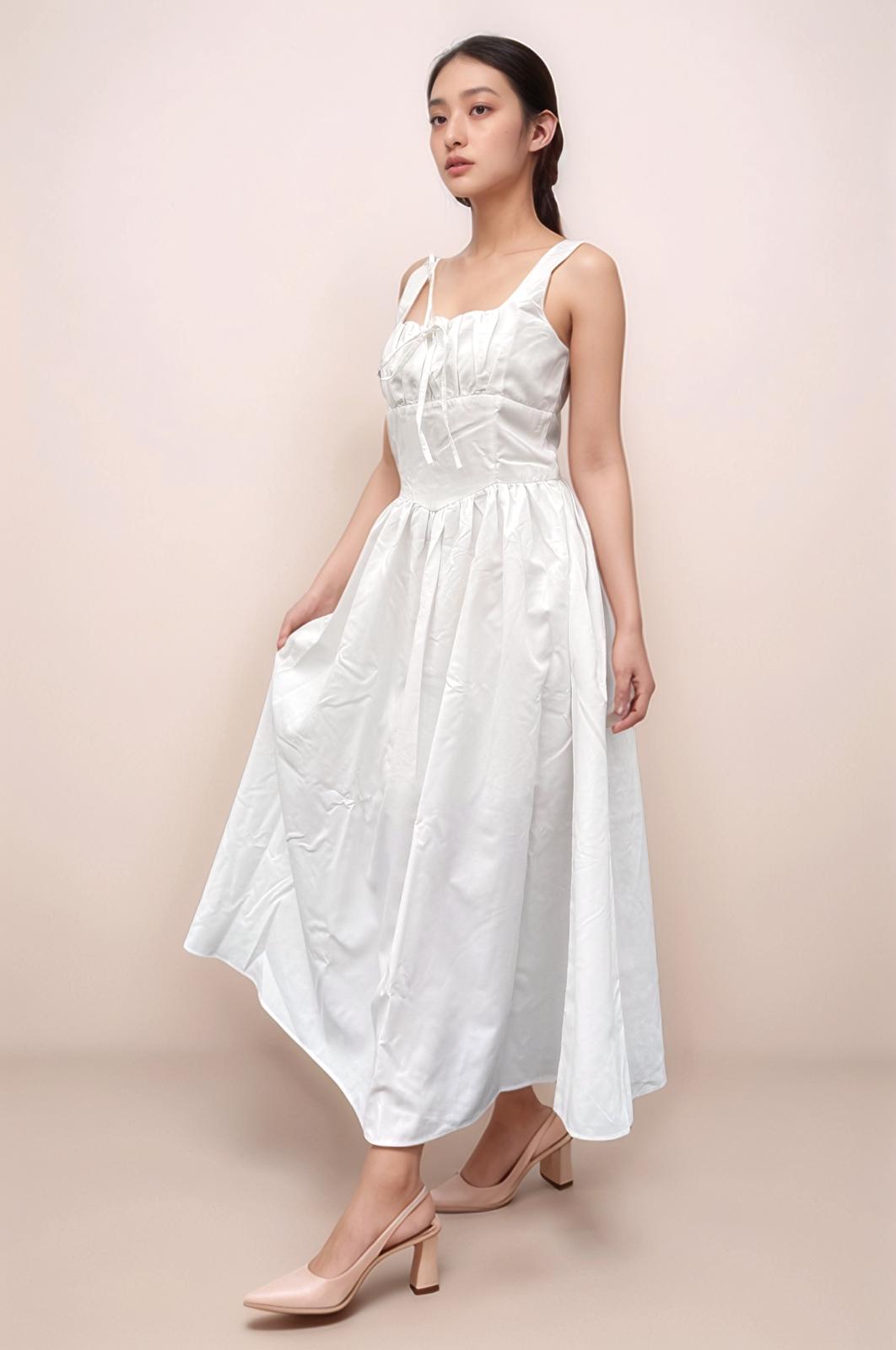 AUBREE FRONT TIE RUCHED MAXI DRESS (WHITE)
